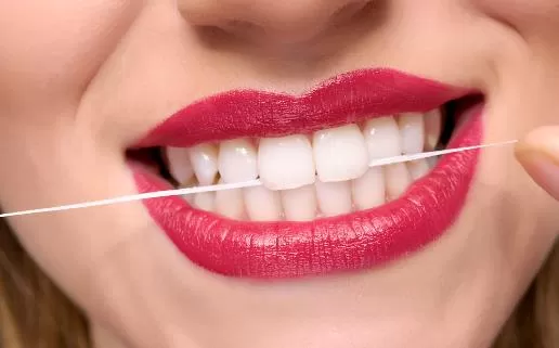 牙线使用小常识 牙线不可以重复使用